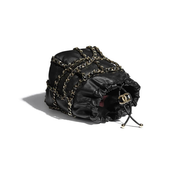 【シャネル】シャネル☆ミニ ショルダーバッグ ラム ロゴ☆AS2313 B04880 NA106